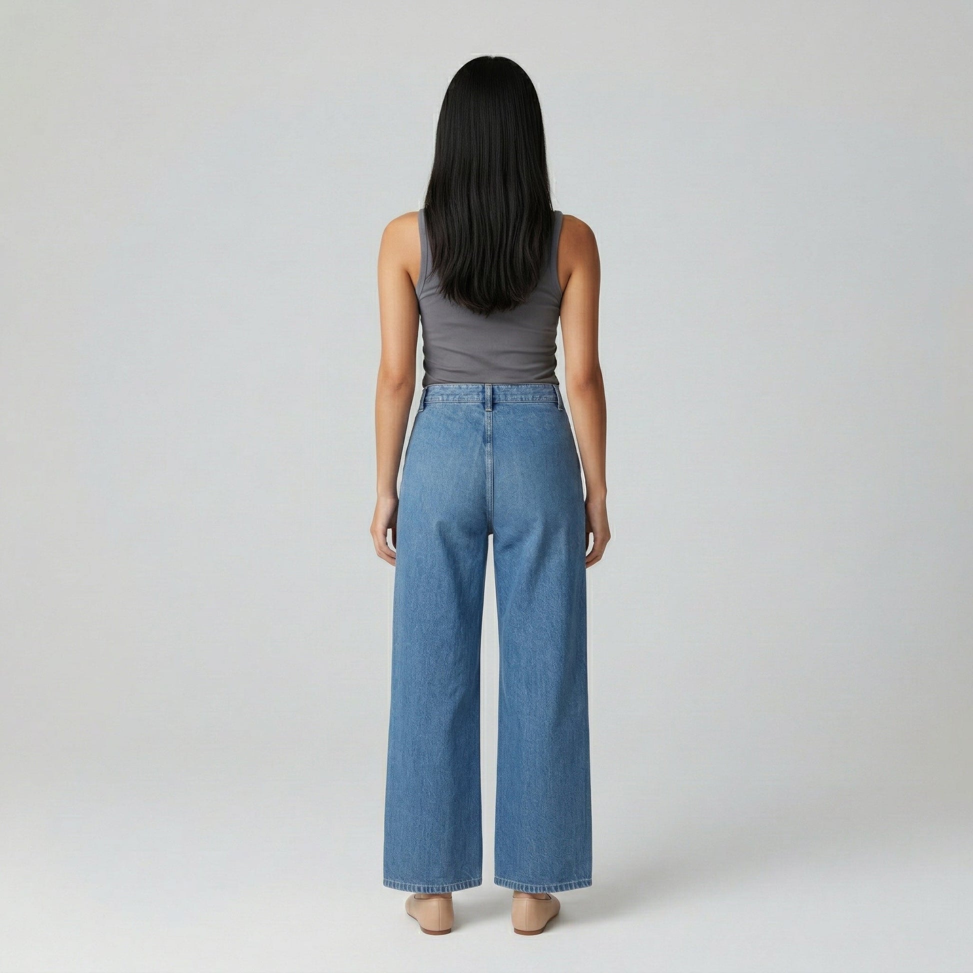 Hellblaue Damen-Jeans mit weitem Bein und hoher Taille, Rückansicht