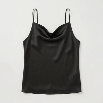 Schwarzes Satin-Top mit Wasserfallausschnitt und dünnen Spaghettiträgern, fließend und ärmellos