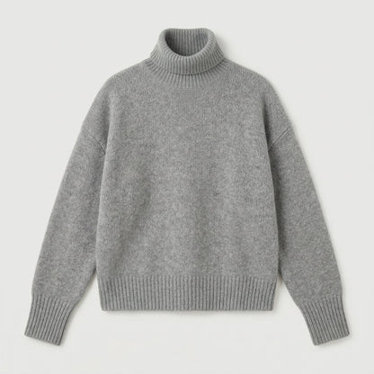 Hellgrauer grob gestrickter Rollkragenpullover mit langem Arm und breitem Rippbündchen, flach liegend