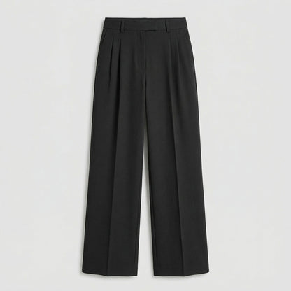 Schwarze Damenhose mit hohem Bund und weitem Bein, glatter Stoff, frontale Ansicht