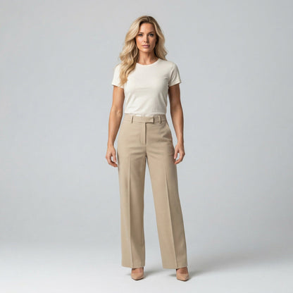 Beige Damenhose mit weitem Bein und hoher Taille, frontale Ganzkörperansicht