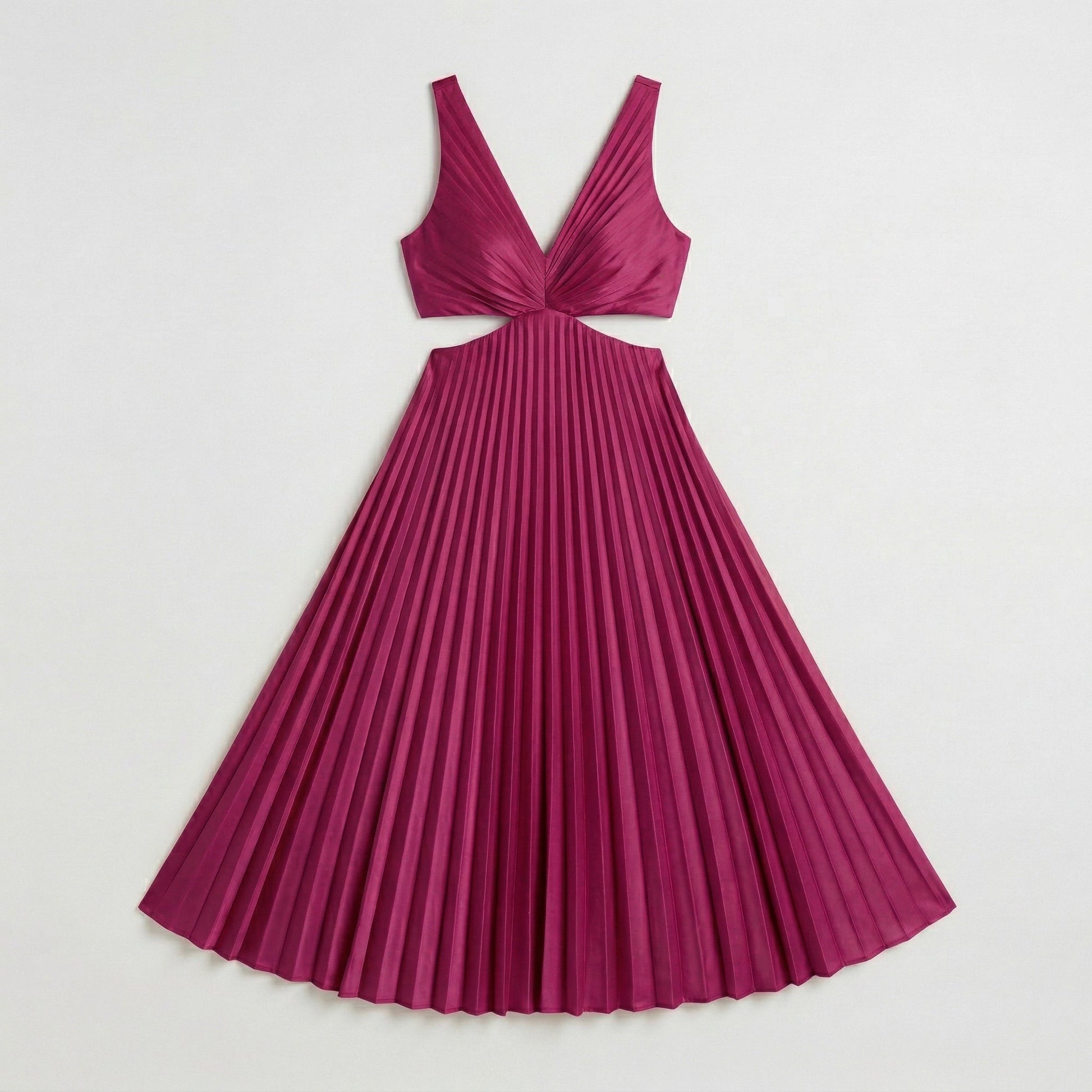 Weinrotes langes Kleid mit V-Ausschnitt, tailliertem Cut-out und plissiertem Rock, flach liegend