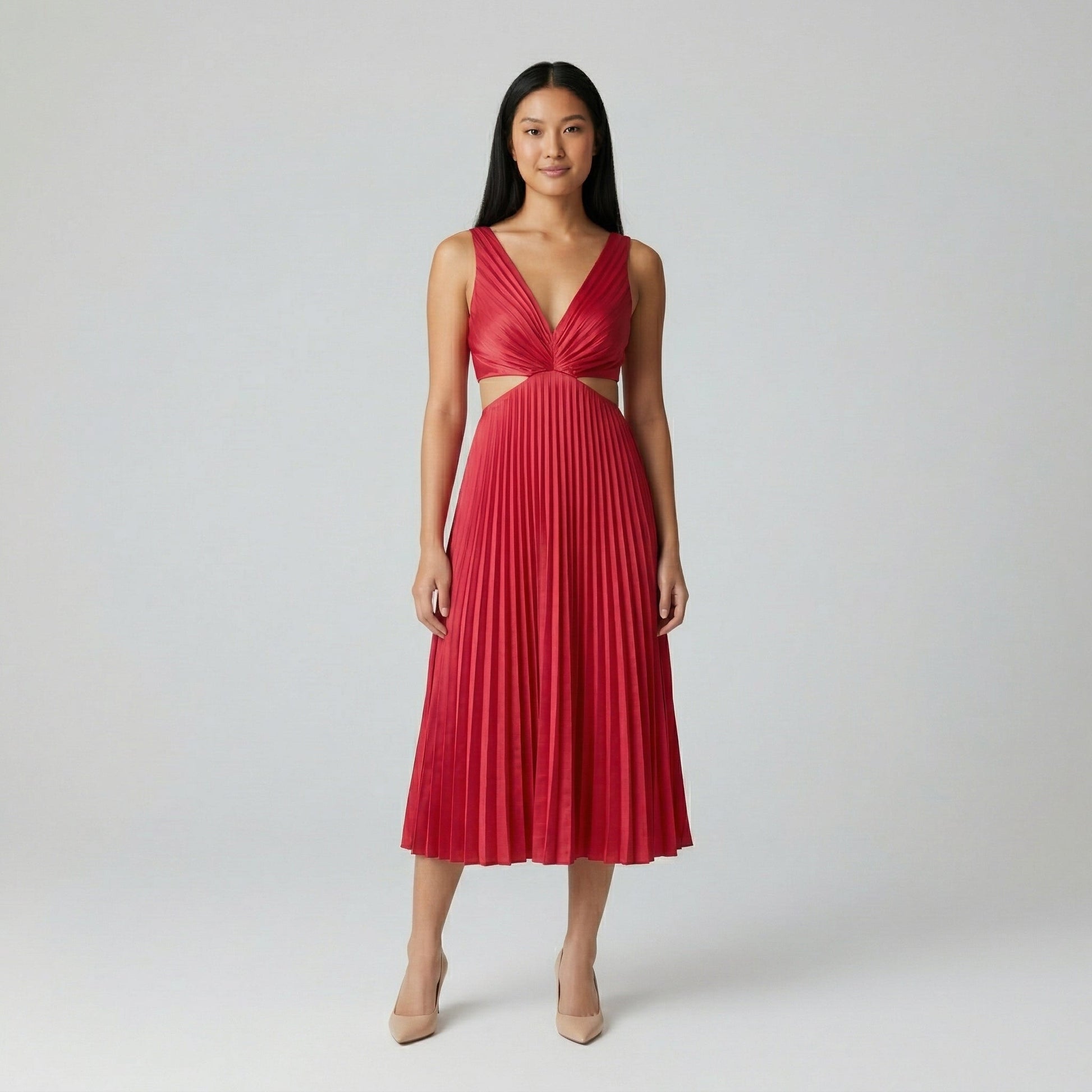 Rotes plissiertes Midi-Kleid mit tiefem V-Ausschnitt und taillierten Cut-outs, frontale Ganzkörperansicht